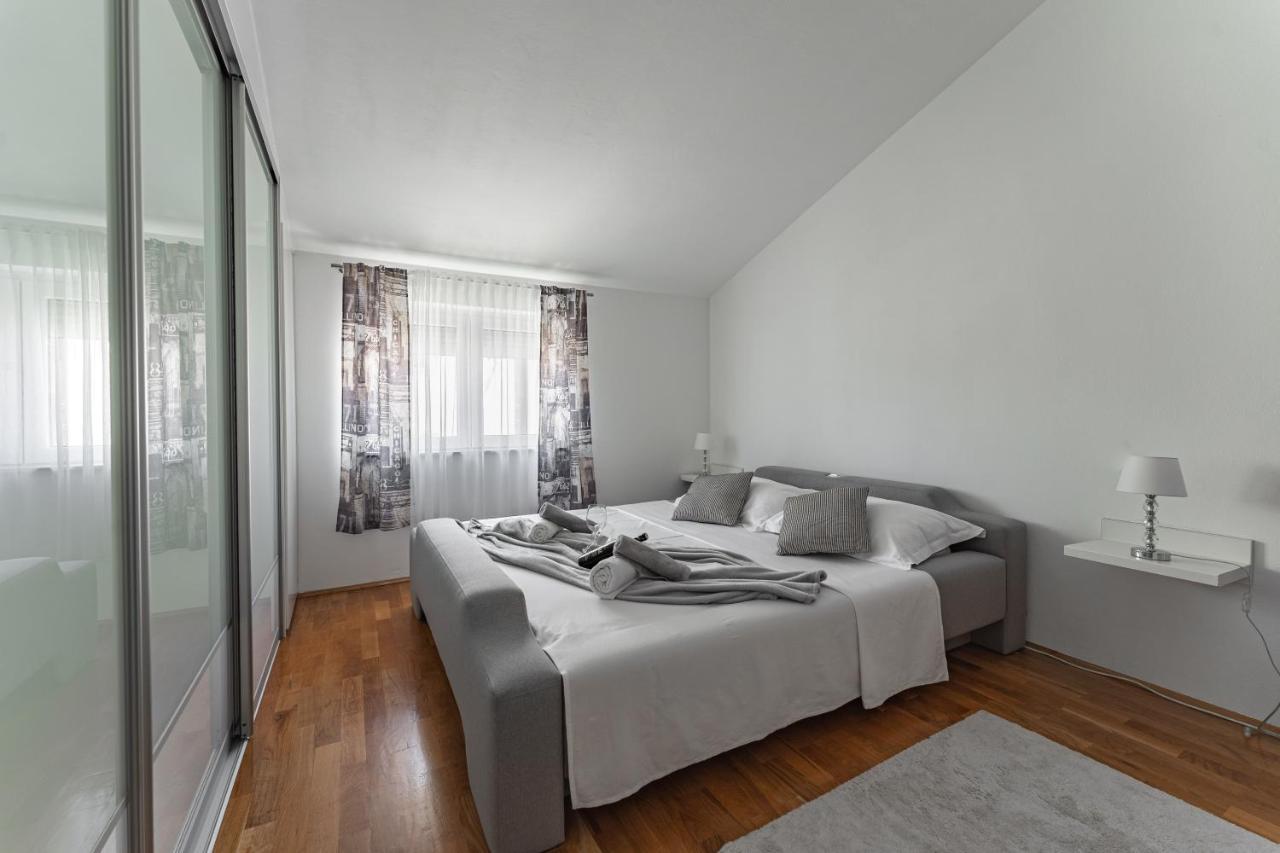 Apartments Idassa Задар Екстериор снимка