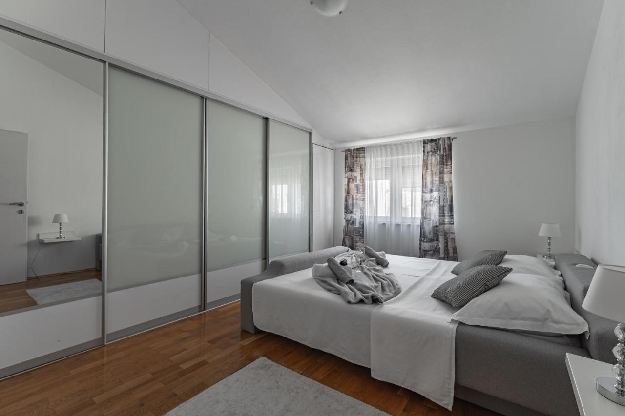Apartments Idassa Задар Екстериор снимка